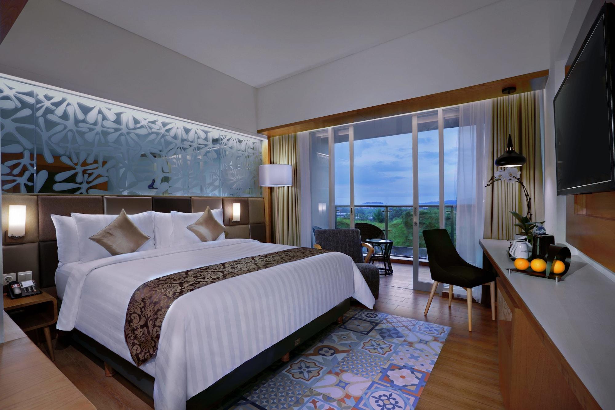 בוגור The Alana Hotel And Conference Sentul City By Aston מראה חיצוני תמונה
