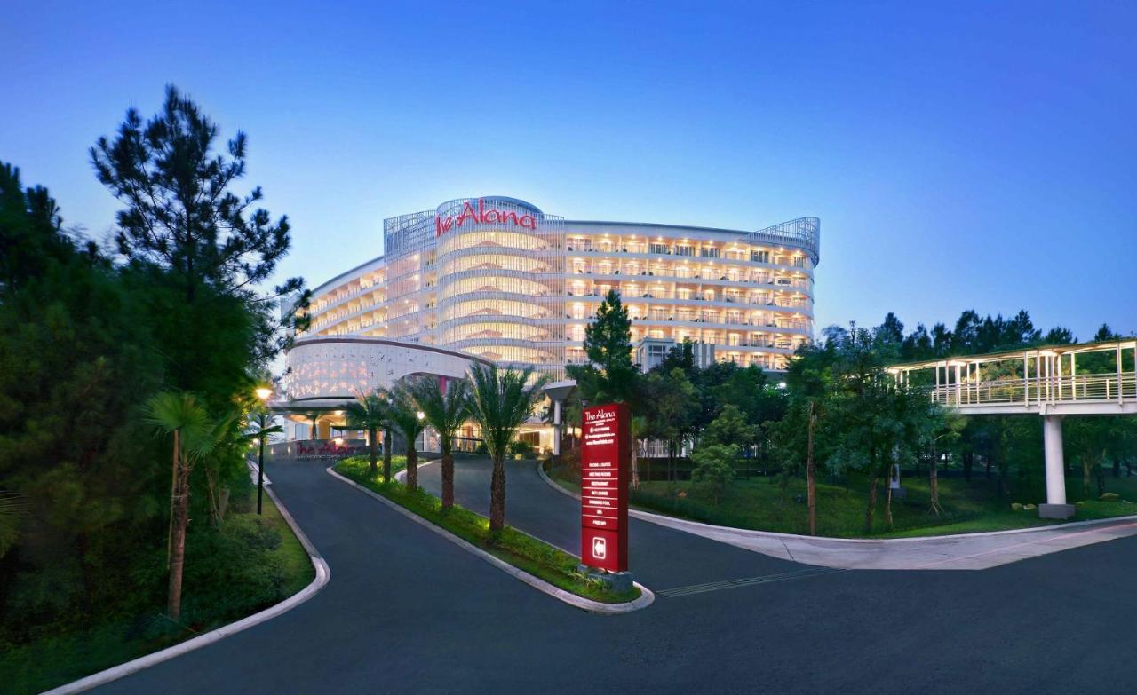 בוגור The Alana Hotel And Conference Sentul City By Aston מראה חיצוני תמונה